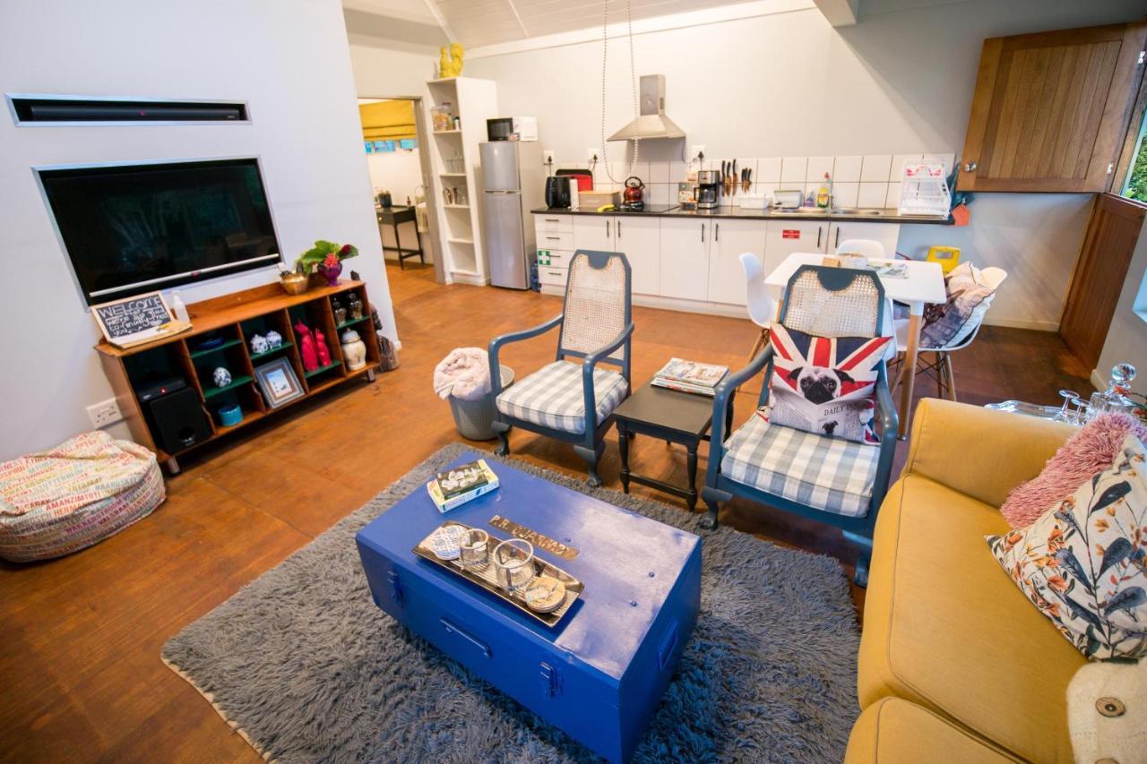 Glen Islay Self Catering Cottage ヒメヴィル エクステリア 写真
