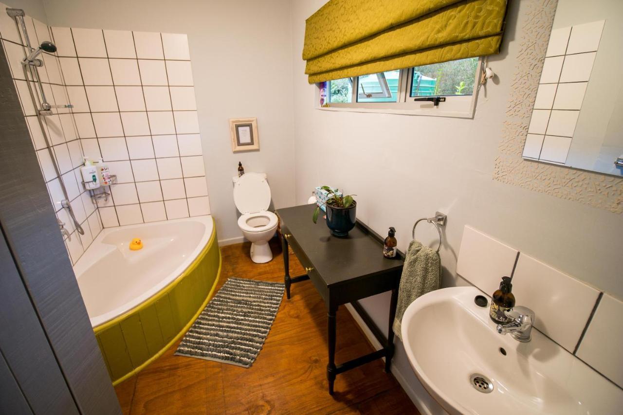 Glen Islay Self Catering Cottage ヒメヴィル エクステリア 写真